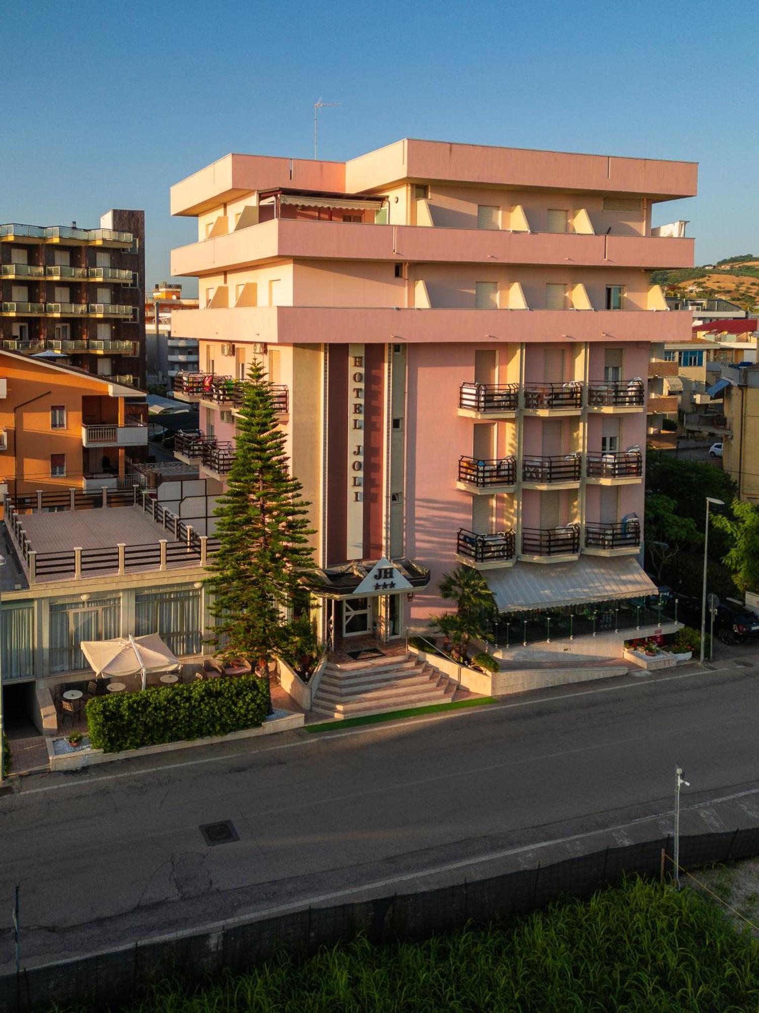 Hotel Joli Альба-Адриатика Экстерьер фото